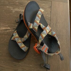 Chaco Multicolor Geometric Sandals